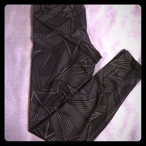 Old Navy Active Leggings